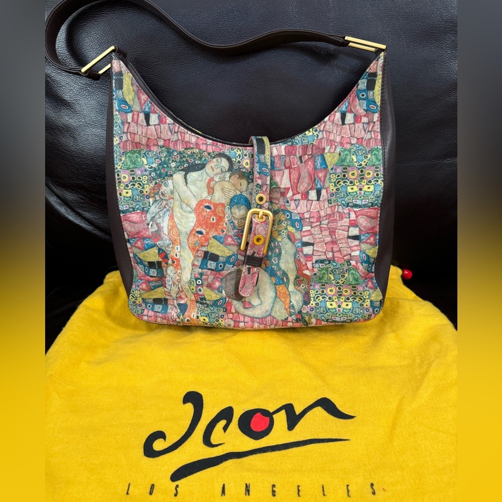 Icon Los Angeles Handbag
